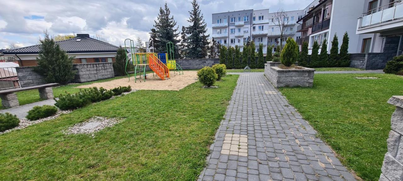 44 - Apartamenty Siedlce - Nowy Apartament W Centrum Przy Ul Czerwonego Krzyza Exterior foto